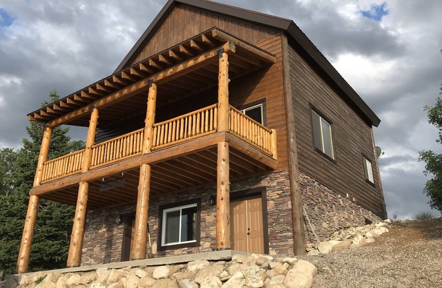 Wunderschöne Hütte in den Utah Mountains im Pine Creek Resort