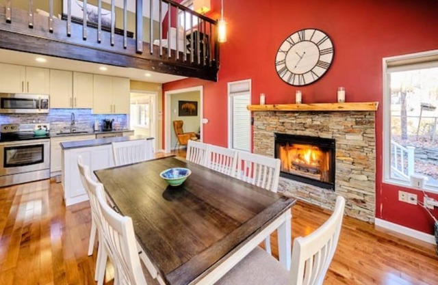 Beautiful chalet in the Poconos