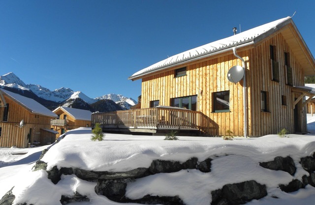 Schönes Chalet direkt an der Piste mit Sauna