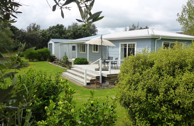 Schönes Ferienhaus, neben Strand und Motu Trail. Privat & Abgeschieden!