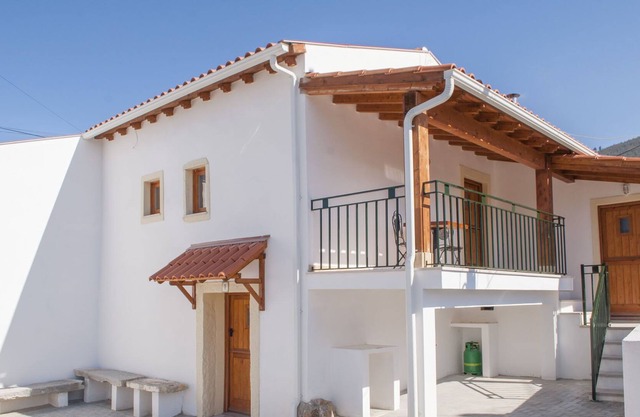 Schönes Ferienhaus in der Nähe der PENELA Casa de Campo de Oliveiras - FERIENHAUS 1 & 2