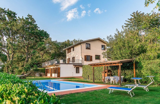 Schönes Landhaus mit privatem Pool