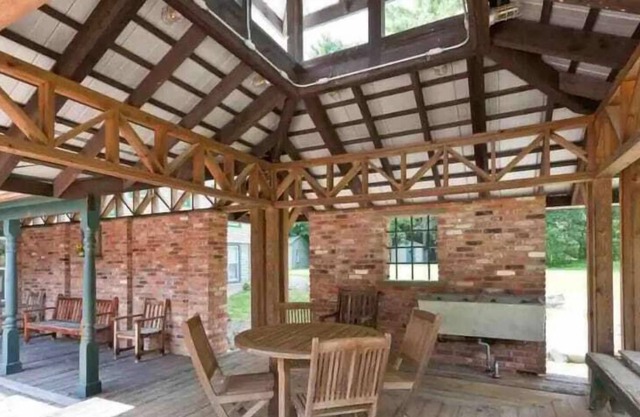 Beautiful Country Retreat - 40 guests!