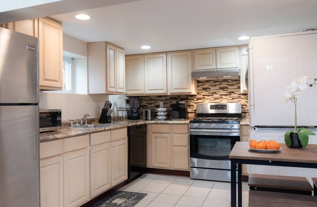 Beautiful Cozy 2 br in-law apt, prime Hudson Valley location