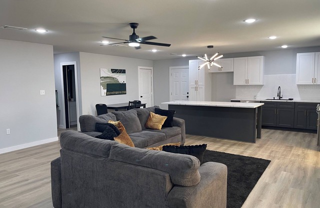 Beautiful cozy 4 bedroom home