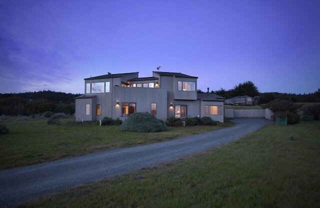 Beautiful decor throughout this 3 BR/3.5 bath home with dramatic ocean views