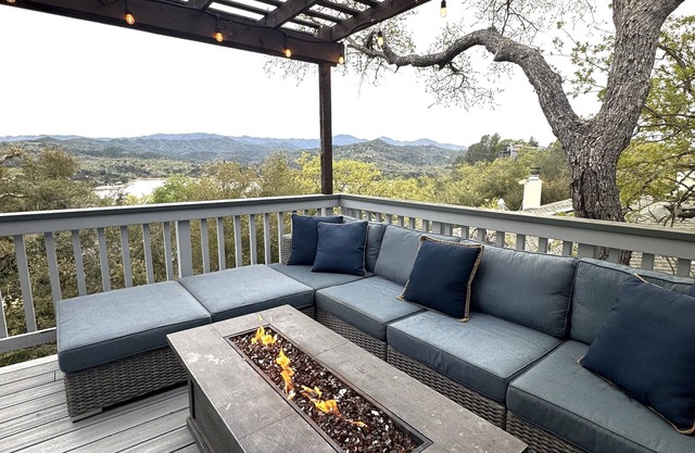Beautiful Family Lodge with room for everyone