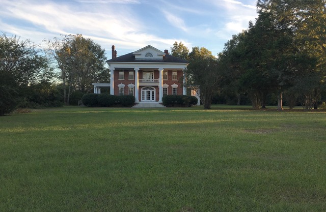 Schönes Bauernhaus in der Nähe von Tuscaloosa