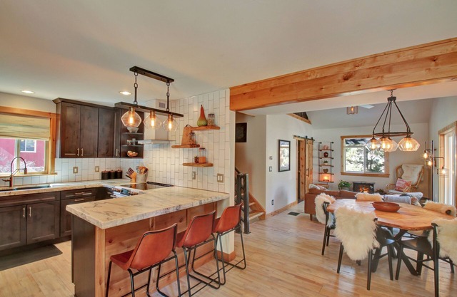 Beautiful Forest Getaway At Historic Pinecrest!