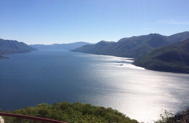 Wunderschönes Gartenappartement in Panoramalage hoch über dem Lago Maggiore