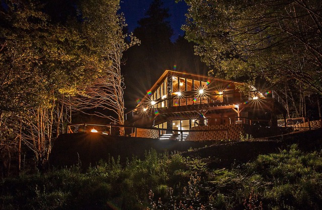 Wunderschöne Gold Beach Ferienwohnung am Rogue River! Berge, Fluss & mehr