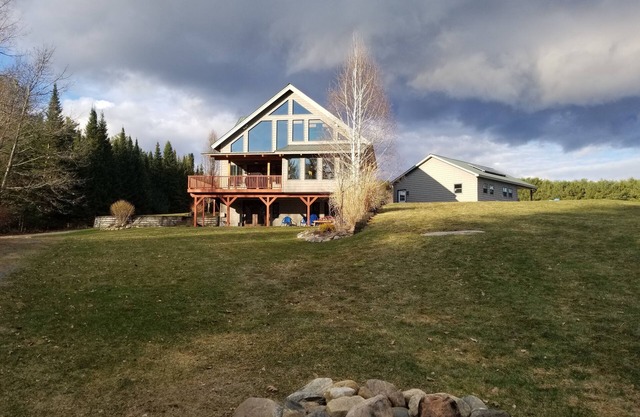 Wunderschönes Haus am Great Sacandaga Lake mit Strand, Dock und allen Annehmlichkeiten!