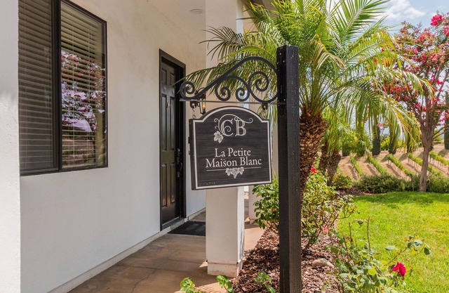Wunderschönes Guest Cottage mit privatem Whirlpool / Grill für 2-4 Personen