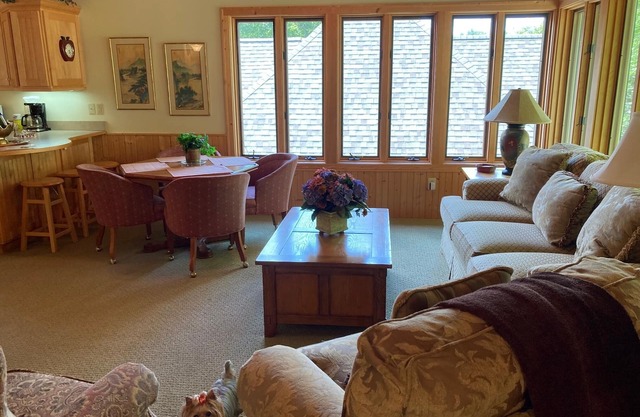 BEAUTIFUL GUEST HOUSE NEAR THE SMOKEY MOUNTAINS