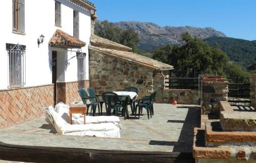 Beautiful Home In Cortes De La Frontera