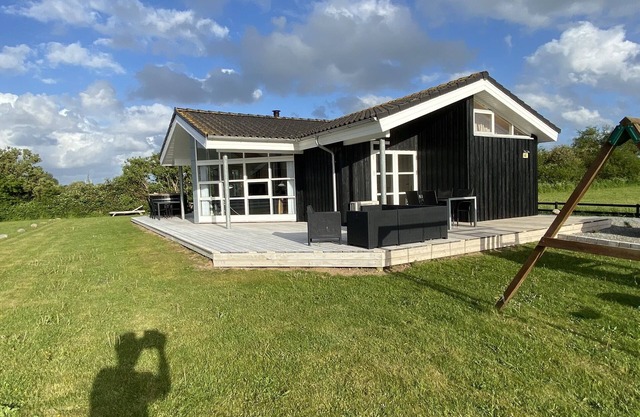 Schönes Ferienhaus in Nordals, Vinkelbæk 40
