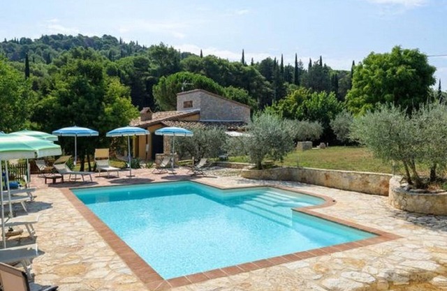 Schönes Ferienhaus in Perugia mit Pool