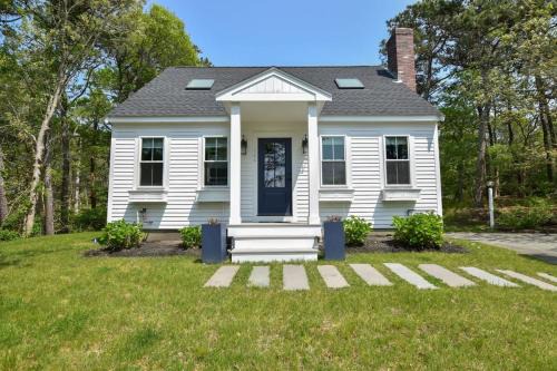 Beautiful Home Easy Access to Beaches