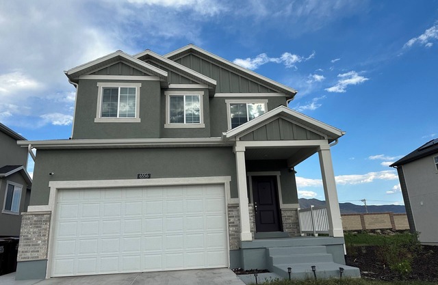 Beautiful Home in Eagle Mountain 3bedroom, WIFI , AC