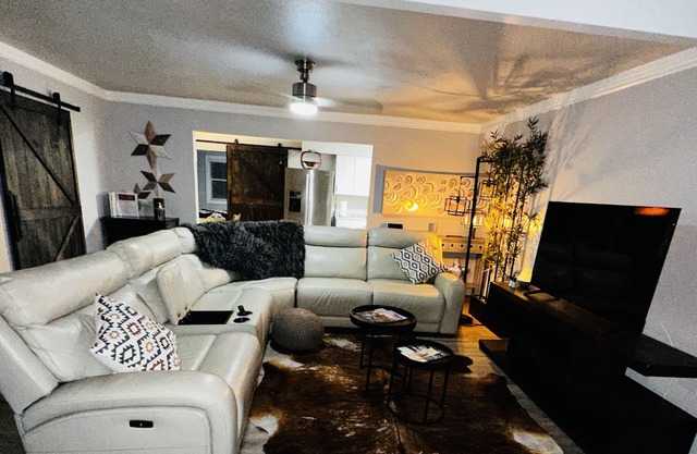 Beautiful home in Flagstaff near downtown!