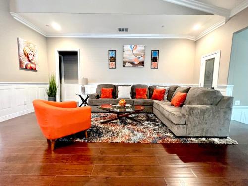 Beautiful home in heart of the Bay Area Sleeps 5