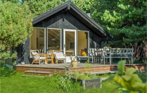 Beautiful Home In Humble With Wifi