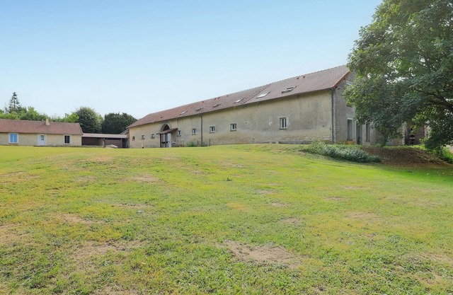 Schönes Haus in Monthenault mit WLAN