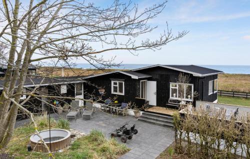 Beautiful Home In Malling