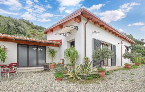 Beautiful Home In Santa Teresa Di Riva