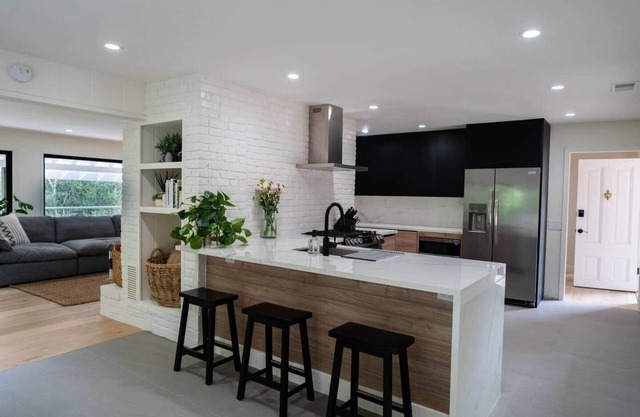 Beautiful home in the heart of Monterey
