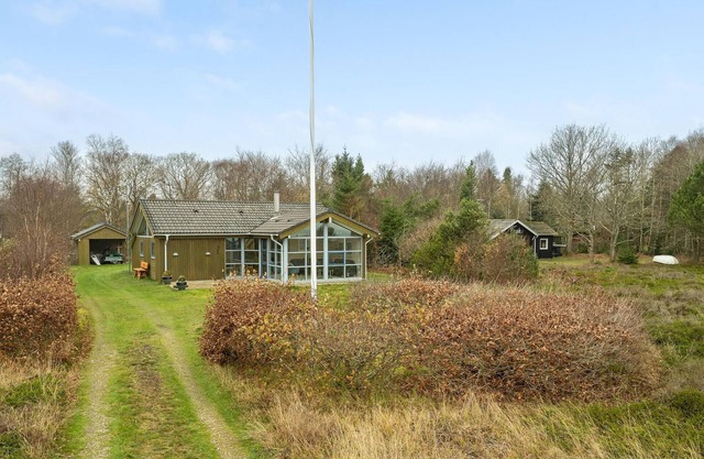 Schönes Haus in Thyholm mit WLAN