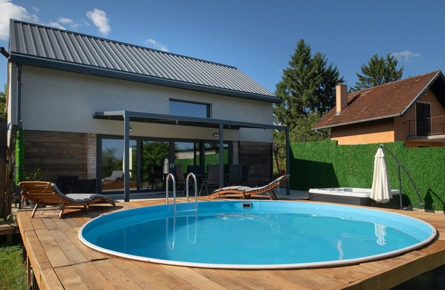 Schönes Haus in Vurot mit WLAN