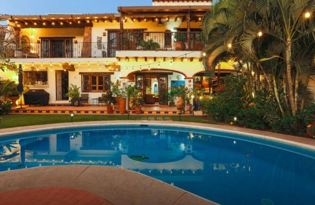 Beautiful home in Zona Dorado Bucerias, 2 blocks from beach with ocean views