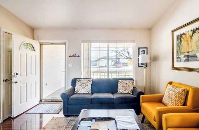 Beautiful home minutes from a dozen wineries
