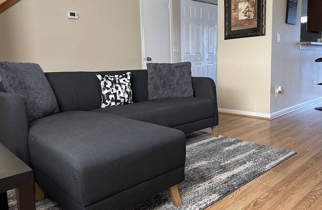 Beautiful home near UCF, Disney , Universal Studios and more