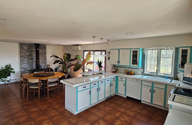 Beautiful home on 3 acres with stunning views. Only 16 mins from the Race Track!
