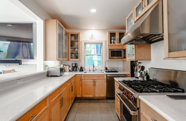 Beautiful home steps from the Sausalito waterfront and restaurants.