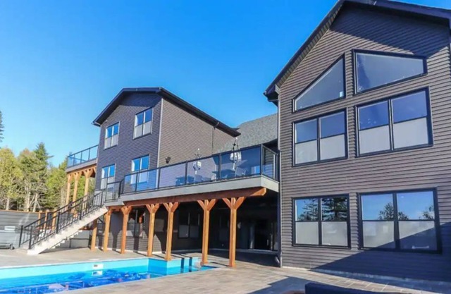 Beautiful Home Tucked in a Quiet Neighborhood of Quispamsis