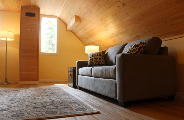 Beautiful house with private lake and ultimate privacy - Hideaway Chalet