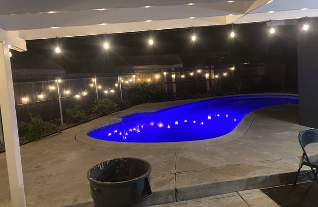 Beautiful house close to San Diego Zoo, Sea World, Coronado