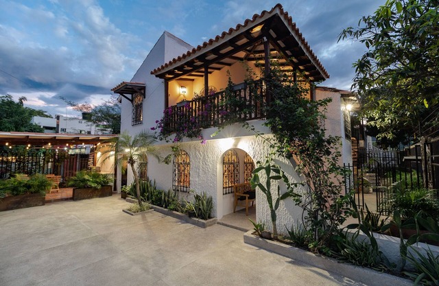 Beautiful House in El Prado, Santa Marta - Private Pool & Prime Location