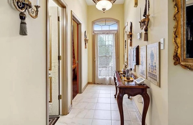 Beautiful house in Algiers, 10 minutes by car to downtown New Orleans.