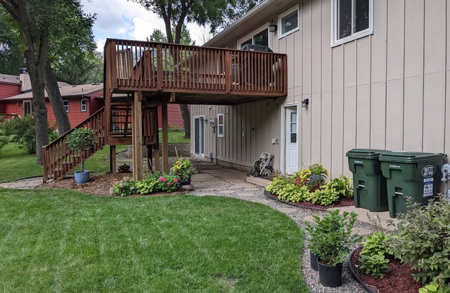 Beautiful House with Garden in the Heart of Eagan