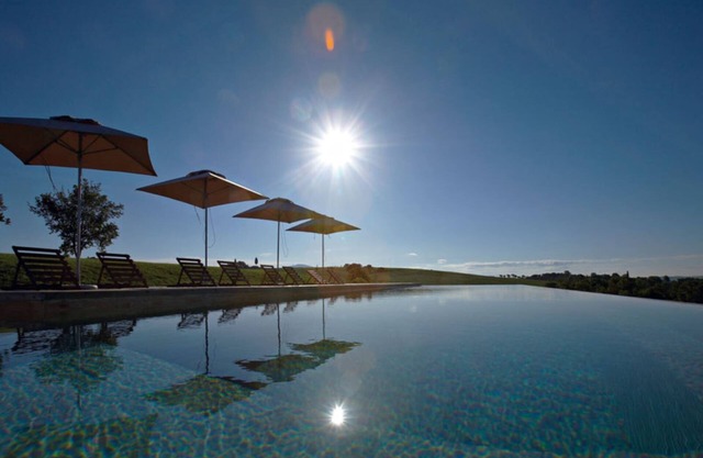 Beautiful modern villa with swimming pool
