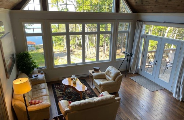 Beautiful Lakefront Home on Indian Lake