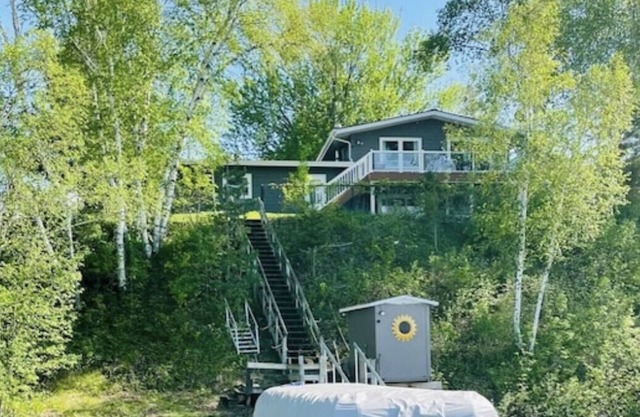 Beautiful Lake Carlos Home on the Alexandria Chain of Lakes
