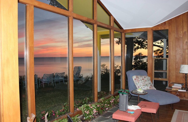 Beautiful Lake Erie Beachfront Property