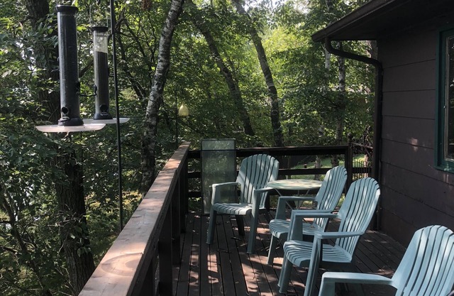 Schöne Lake Home mit Camping-Annehmlichkeiten