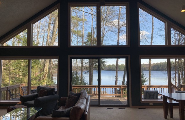 Beautiful Lake Naomi Views: Lakefront w Private Beach, Fire Pit; NEW HOT TUB