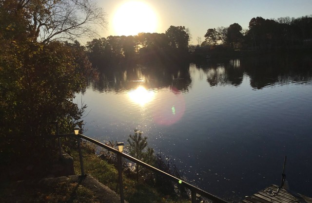 Schönes Haus am See mit viel Platz zum Entspannen